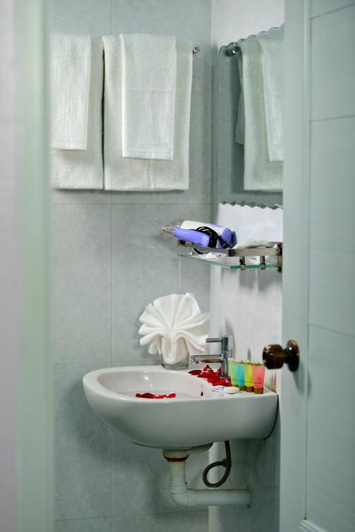 Okkala Hotel Γιανγκόν Εξωτερικό φωτογραφία