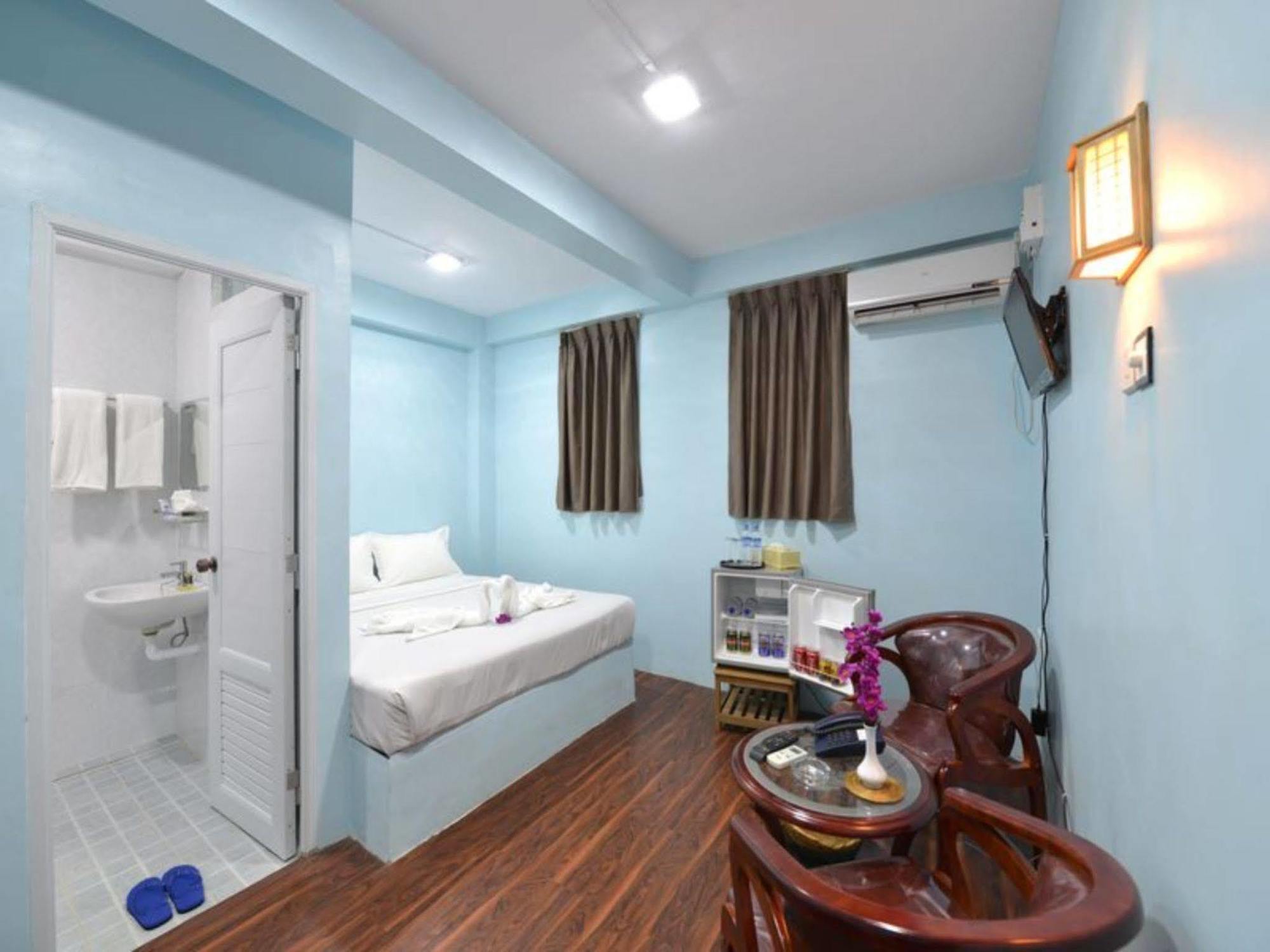 Okkala Hotel Γιανγκόν Εξωτερικό φωτογραφία